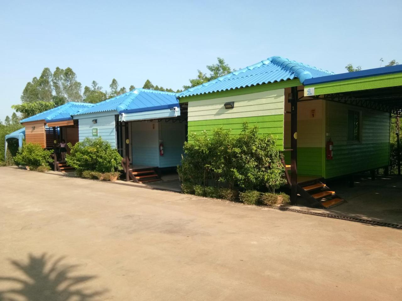 Hi Tech Resort Kabinburi Szoba fotó